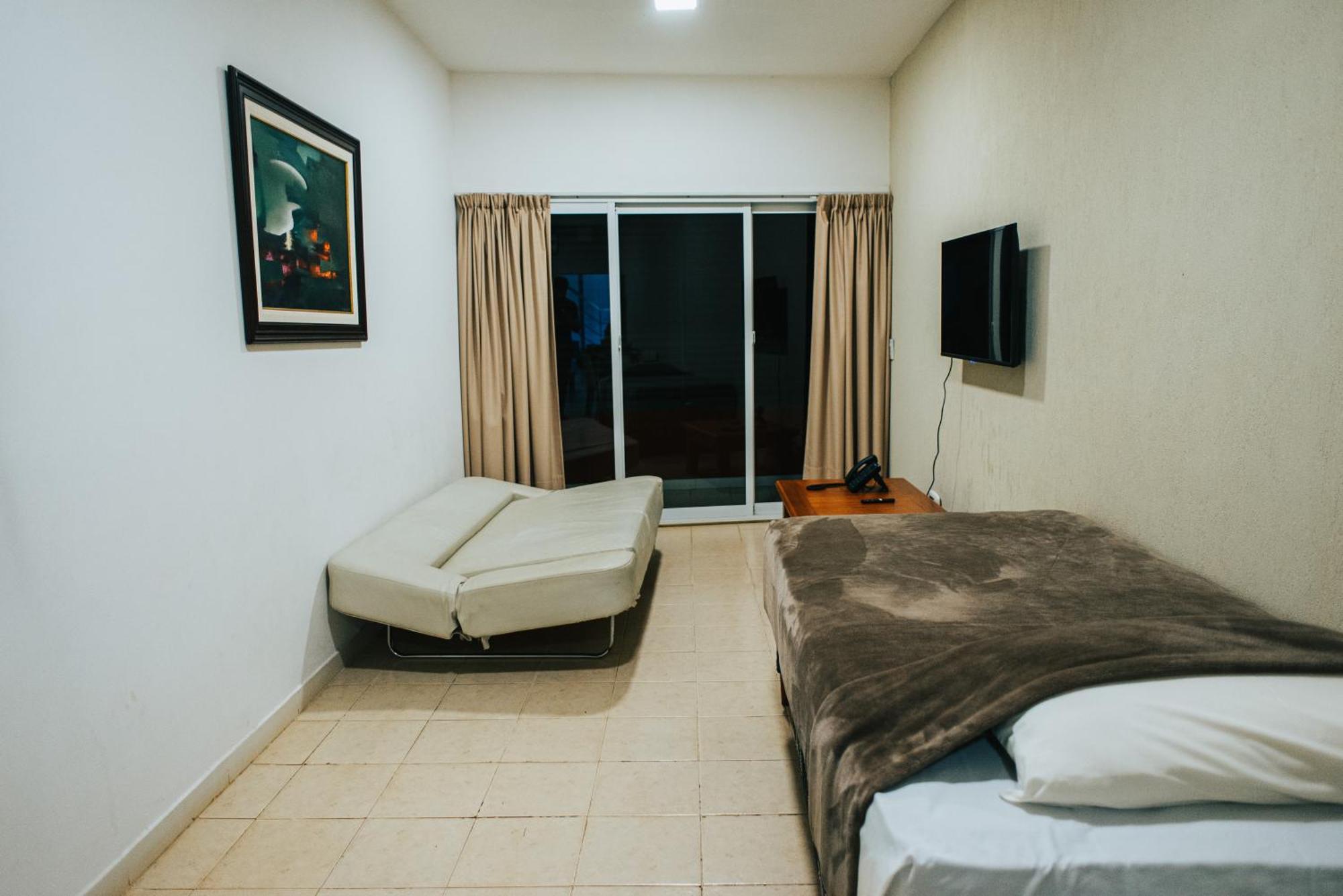 Irová Apart Hotel Posadas Exterior foto